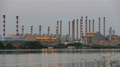 العراق يعلن بيعه النفط الخام لشهرين متتالين بأسعار فاقت خام برنت