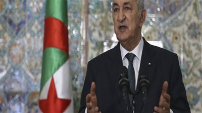 رئيس الجزائر يأمر بإنهاء مُشكلة بطء الانترنت في البلاد بشكل فوري