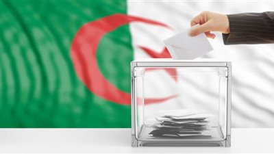 الجزائر تجري انتخابات تشريعية مبكرة