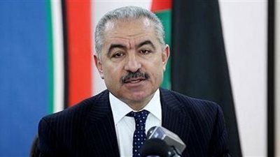 رئيس الوزراء الفلسطيني يصدق على شراء 4.5 مليون جرعة من لقاحي «فايزر» وسبوتنيك