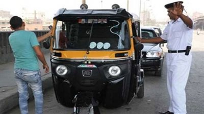 القبض على عاطلين متهمين بسرقة توك توك في منشأة القناطر