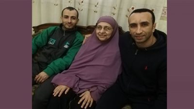 فريدة عبدالباسط.. أم ضربت أروع المثل على البذل والعطاء
