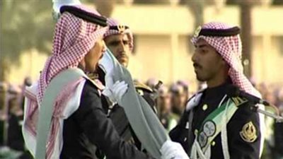 13 شرطًا لقبول حملة الشهادة الجامعية في كلية الملك خالد العسكرية.. تعرف عليهم