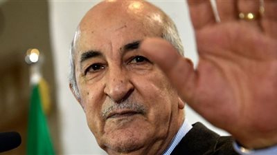الرئيس الجزائري يطالب بالالتزام بالبروتوكول الصحي للحد من انتشار فيروس كورونا في رمضان