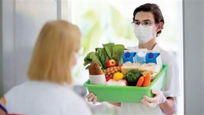 خبيرة تغذية تكشف مجموعة أكلات تحمى من كورونا (تفاصيل)