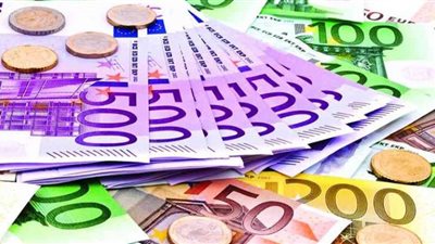 سعر اليورو مقابل الجنيه اليوم الجمعة