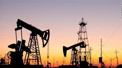 النفط يخسر 1% في التعاملات الأسبوعية