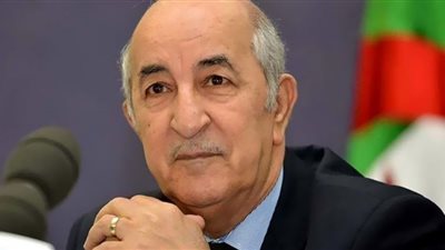 الرئيس الجزائري يعلن الحداد 3 أيام على أرواح ضحايا الحرائق