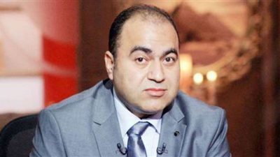 أستاذ مناعة: ارتفاع إصابات كورونا يلزم المواطنين بتشديد الإجراءات الاحترازية