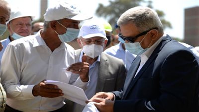 ممدوح رسلان يتفقد مشروعات 