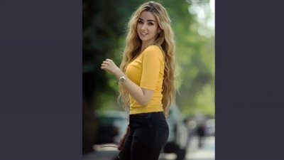 هنا الزاهد حديث السوشيال ميديا بسبب والدتها (فيديو وصور)