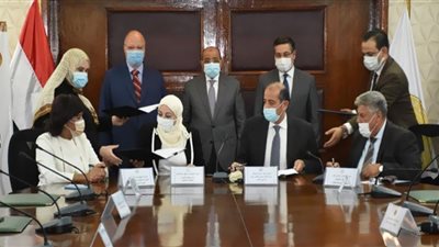 تهيئة شوارع وأرصفة القاهرة لذوي الاحتياجات الخاصة ومتحدي الإعاقة