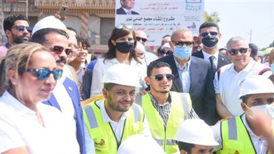 وزيرة الهجرة تثمن الجهود المبذولة لتوفير حياة كريمة للمواطنين