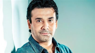 بعد 43 عامًا.. كريم عبدالعزيز يتحول من طفل إلى بطل في نفس الفيلم