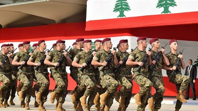 وزير الدفاع القبرصي: الجيش اللبناني العمود الفقري للبلاد.. ويتحمل مسؤوليات عديدة