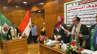 الدراسات الأفريقية تمنح نبيل السجيني الامتياز في رسالته الدكتوره في العلوم السياسية