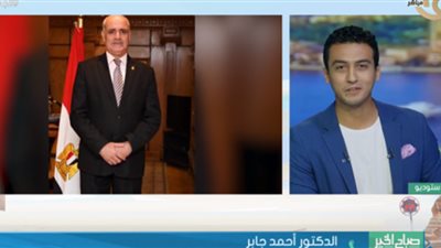 رئيس جامعة الفيوم السابق يفوز بجائزة أفضل باحث عالميًا في العلوم الأساسية.. فيديو