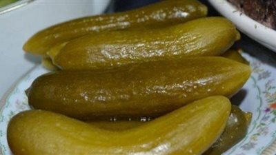 في المنزل.. طريقة عمل الخيار المخلل