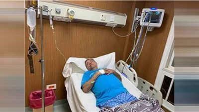 توفيق عكاشة.. من الاسترخاء بالساحل إلى المستشفى (تفاصيل)