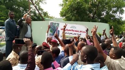والي جنوب دارفور: مظاهرات التخريب هدفها إسقاط حكومة السودان