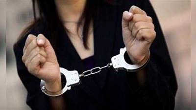 سيدة تنصب على أهالي طنطا بـ شهادات جامعية مزورة