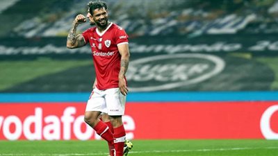 رسميًا.. الشباب السعودي يتعاقد مع البرازيلي كارلوس جونيور