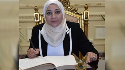 نائب محافظ القاهرة: فرض السيطرة على المواقف العشوائية ومنع سير التكاتك بالشوارع الرئيسية