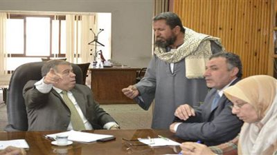 التعديات وراء أزمة المـزارعين ببحر البشـوات