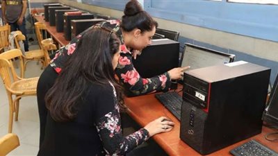 (فيديو) جامعة سوهاج: 200 جهاز كمبيوتر لمساعدة الطلاب في تسجيل رغبات تنسيق الجامعات