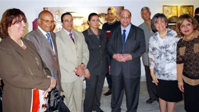 4 معارض تشكيلية بمركز الجزيرة للفنون