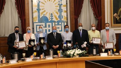 محافظ القاهرة يدعو شباب مصر باتخاذ أبطال مصر بأولمبياد طوكيو قدوة للعزيمة والإصرار