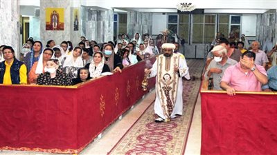 الأنبا أرسانيوس يترأس احتفالية صعود جسد العذراء بالوادي الجديد (صور)