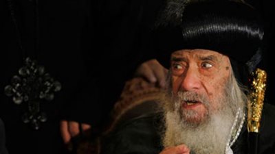 الحزن يخيم على أسيوط مسقط رأس البابا