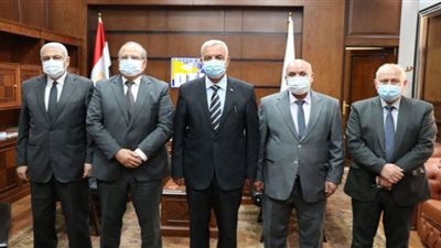 رئيس جامعة المنوفية فى ضيافة جامعة الدلتا التكنولوجية