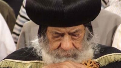 كبار المفكرين يكشفون الجانب الإنساني للبابا
