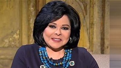 فيديو.. إسعاد يونس تروّج لفيلم 200 جنيه