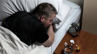 8 مخاطر يمكن أن يسببها الحرمان من النوم.. تعرف عليها