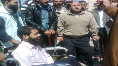 المعاقون يتظاهرون للمطالبة بالتعيين بكفرالشيخ