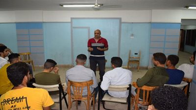 صور.. ثقافة المنيا تواصل فعاليات ورشة إعداد ممثل مسرحي