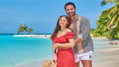 تألقي بإطلالات مفعمة بالأنوثة على خطى دانيا البناوي