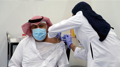 5 منها في مصر.. تعرف على اللقاحات المعتمدة لدخول السعودية