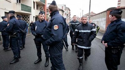 منفذ اعتداءات تولوز يضع صور هجماته على الإنترنت