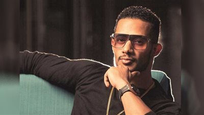 (شاهد) محمد رمضان يحصل على الدكتوراه