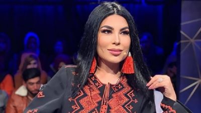 عاشت ساعات من الرعب.. فنانة أفغانية تهرب بمعجزة من مطار كابول (فيديو)