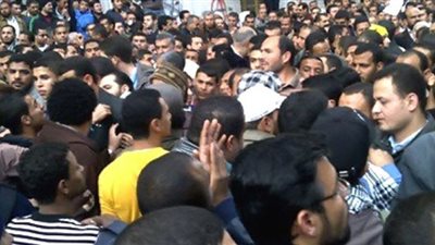 فيديو. عمال التعاون للبترول يطالبون بإقالة عطية