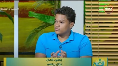 شاهد.. شاب من ذوي الهمم للسيسي: نفسي أطلع مهندس طيران