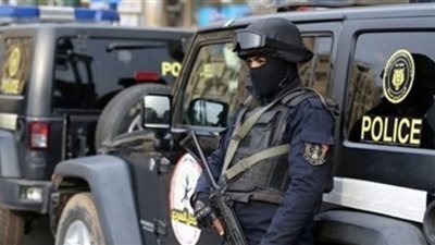 ضبط تشكيل عصابي بالجيزة لسرقة السيارات