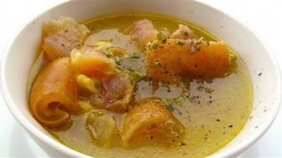 لهذه الأسباب يجب تناول مرق العظام بشكل منتظم