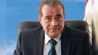 وفد من طلاب تجارة القاهرة يزور المنطقة التجارية اللوجستية بطنطا