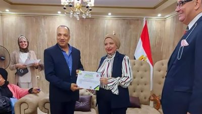 الإتحاد الأفريقي للمرأة يكرم هبه بهنساوى لدورها التنموي